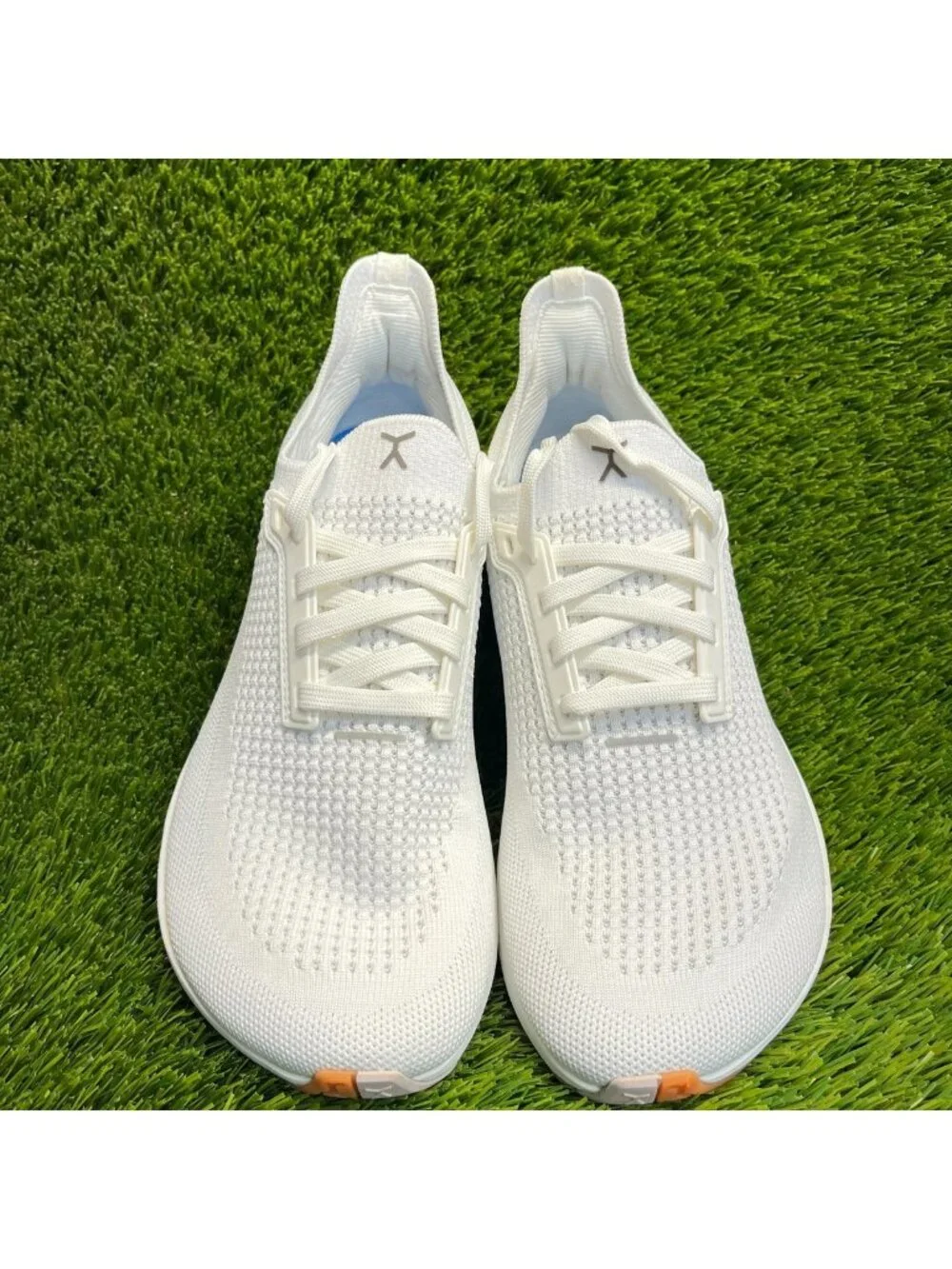 Flux Adapt Runner White Gum Womens Size 7.5 Running Athletic Walking Knit Shoes